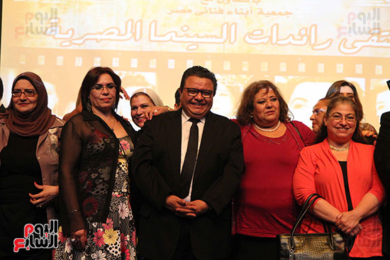 ملتقي رائدات السينما المصرية وتكريم الفنانات (1)