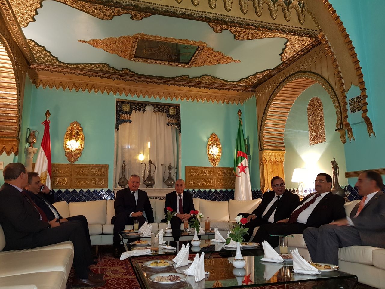 العرابى يلتقى رئيس البرلمان الجزائرى (4)