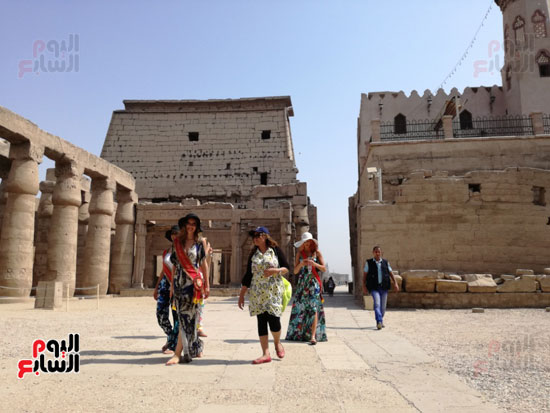          جولات ملكات جمال البرتغال بالاقصر