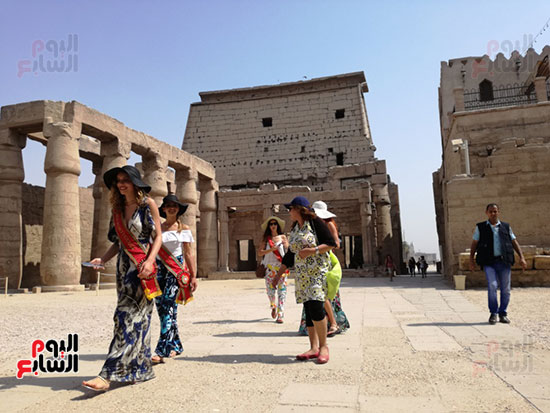              زيارة ملكات الجمال لمعبد الاقصر