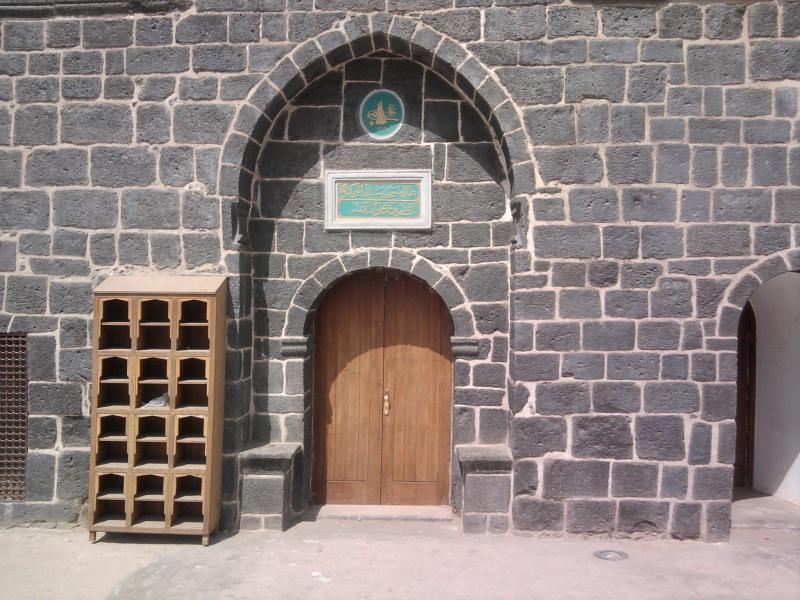 مدخل مسجد أبو بكر الصديق