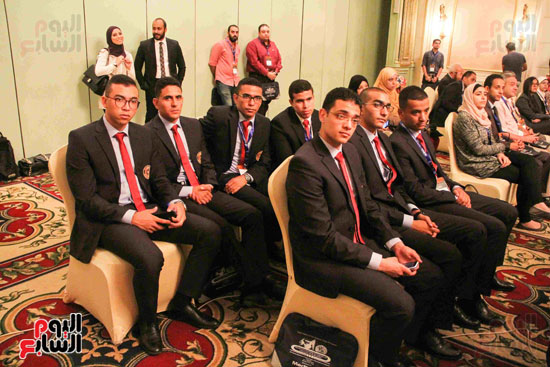 المؤتمر السنوى السادس لكلية الجراحين (10)