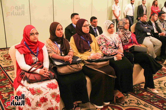 المؤتمر السنوى السادس لكلية الجراحين (6)