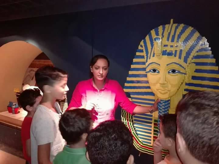 وجولات أسرية بالمتحف المصرى (4)