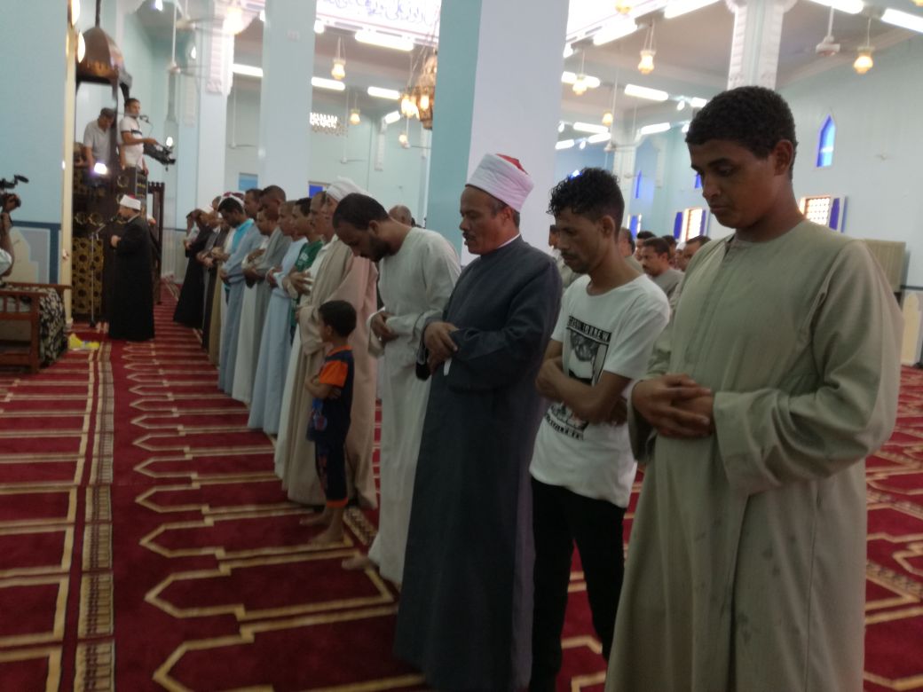 .. وزير الأوقاف يفتتح مسجد العتيق بالضبعية غرب الأقصر (3)