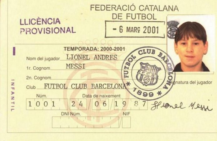 اول عقد لميسي مع برشلونة