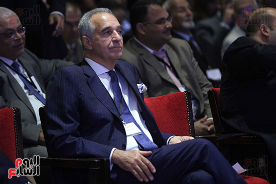 انطلاق أعمال مؤتمر اليورومنى حول الفرص المتاحة فى مصر (15)