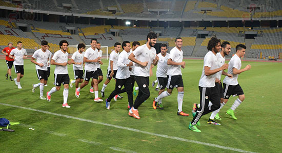 المنتخب (1)