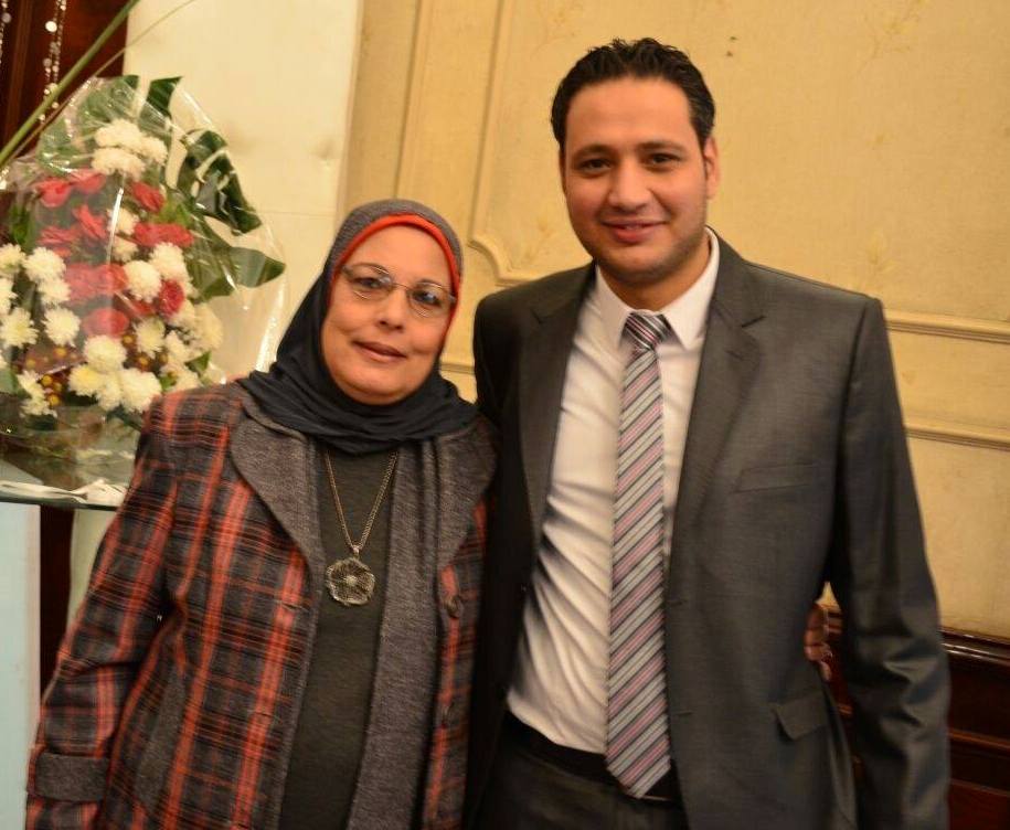 الشهيد محمد أنور ووالدته