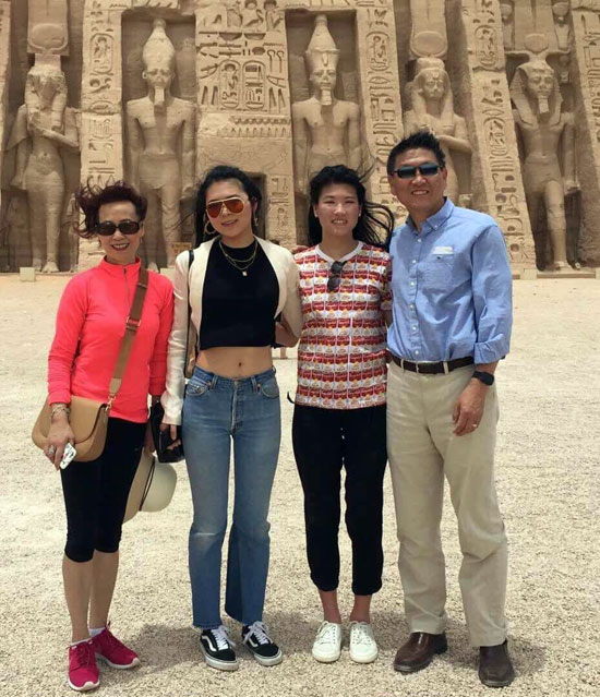 مصرى بنيويورك يروى قصة افتتاحه شركة سياحة فى أمريكا وتنظيم رحلات لـأم الدنيا (6)
