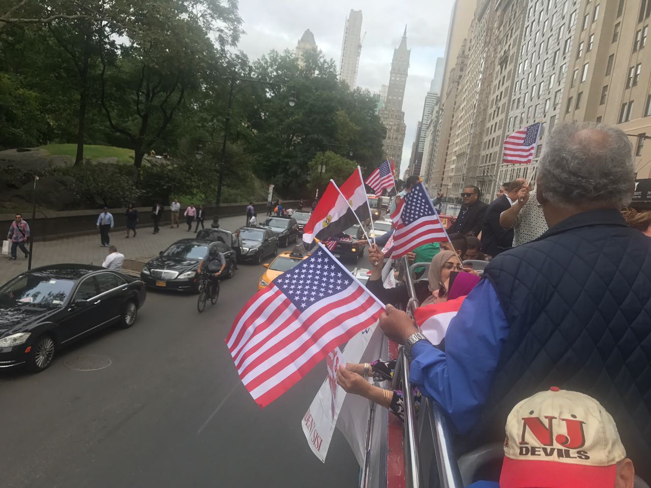 مسيرة الجالية المصرية بنيويورك تواصل فضح قطر وتتجه لمقر إقامة تميم (3)