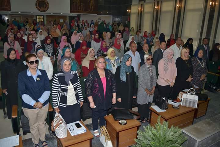 مؤتمر المرأة صانعة السلام بالغربية  (1)