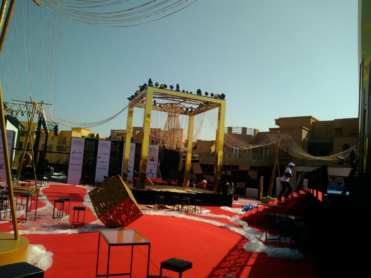 استعدادات حفل افتتاح مهرجان الجونة