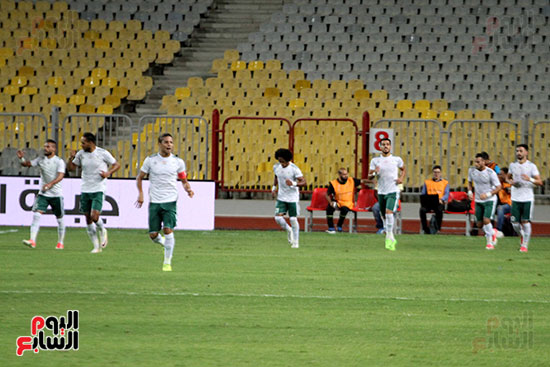 الزمالك والمصرى (27)