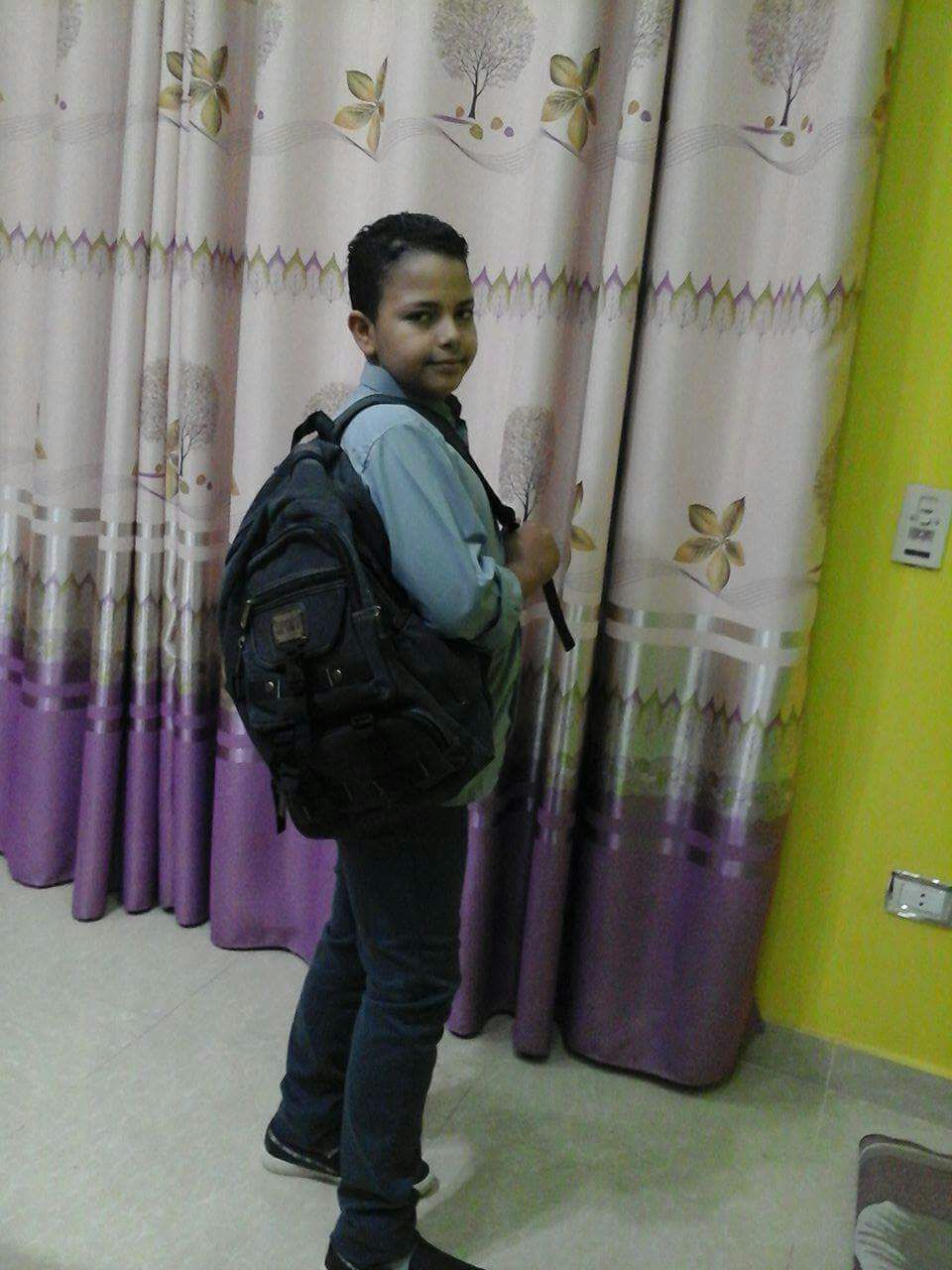 محمد هشام ابني الغالي في اول يوم ليه في المدرسة