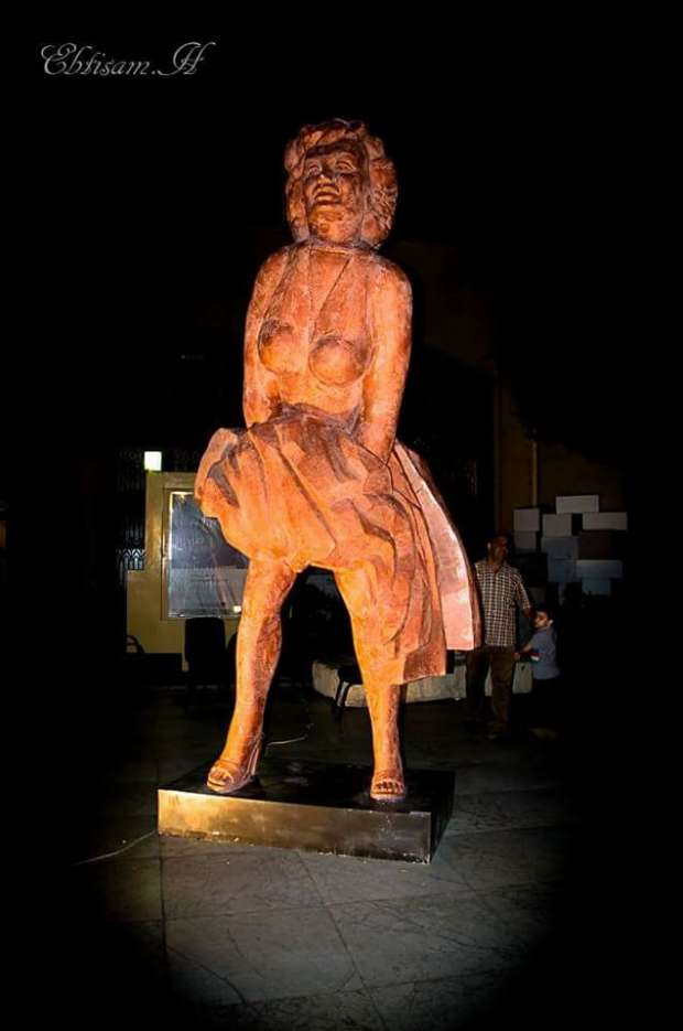  تمثال مارلين مونرو  (1)