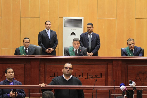هيئة-المحكمة-برئاسة-المستشار-محمد-شيرين-1