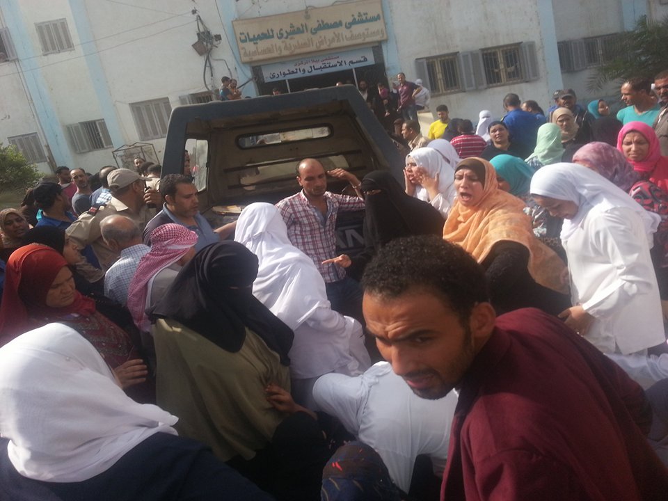 اضراب الممرضات عن العمل بمستشفى بيلا  (3)