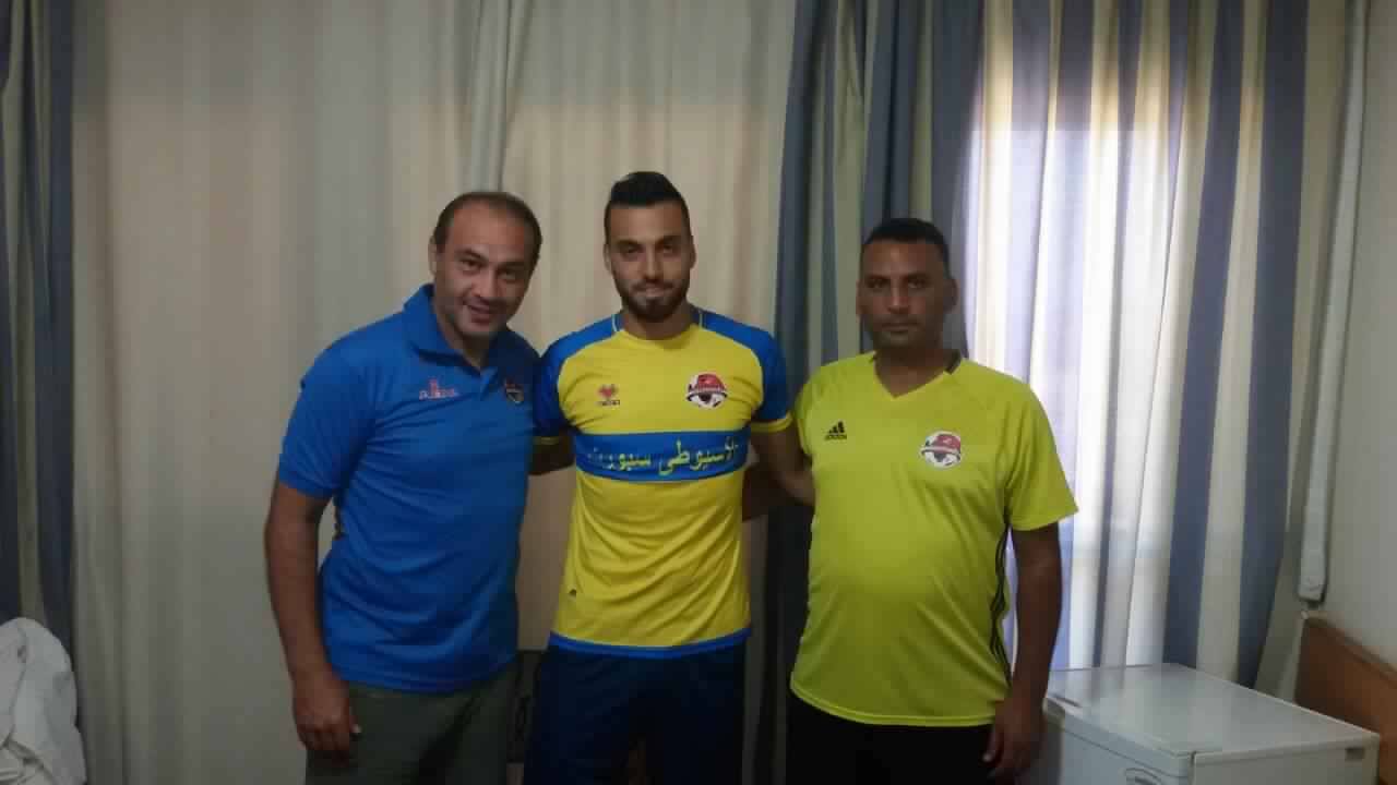 عمر بسام