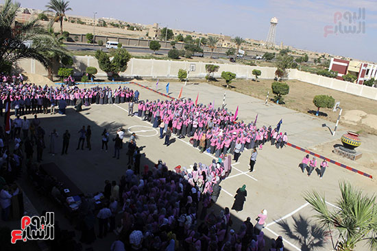 طالبات مدرسة محمود سليم بمدينة فايد