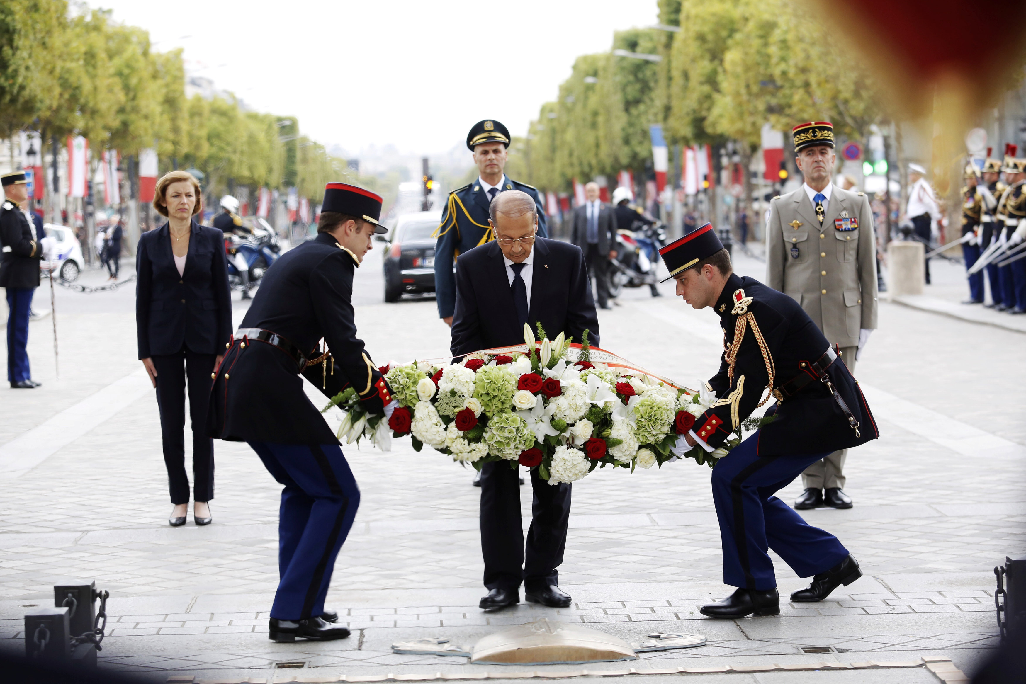 مراسم استقبال الرئيس اللبنانى