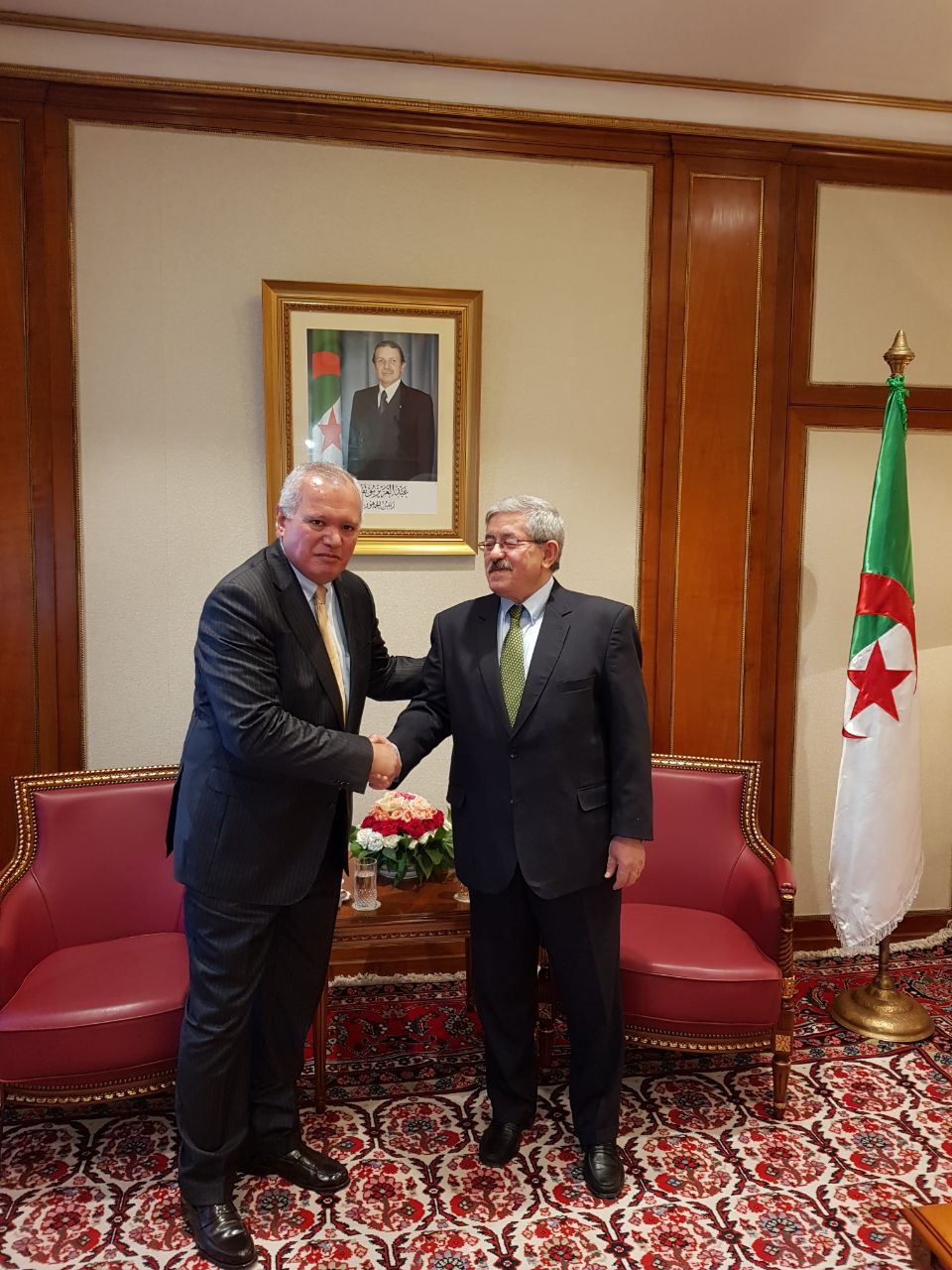 العرابى مع رئيس الوزراء الجزائرى