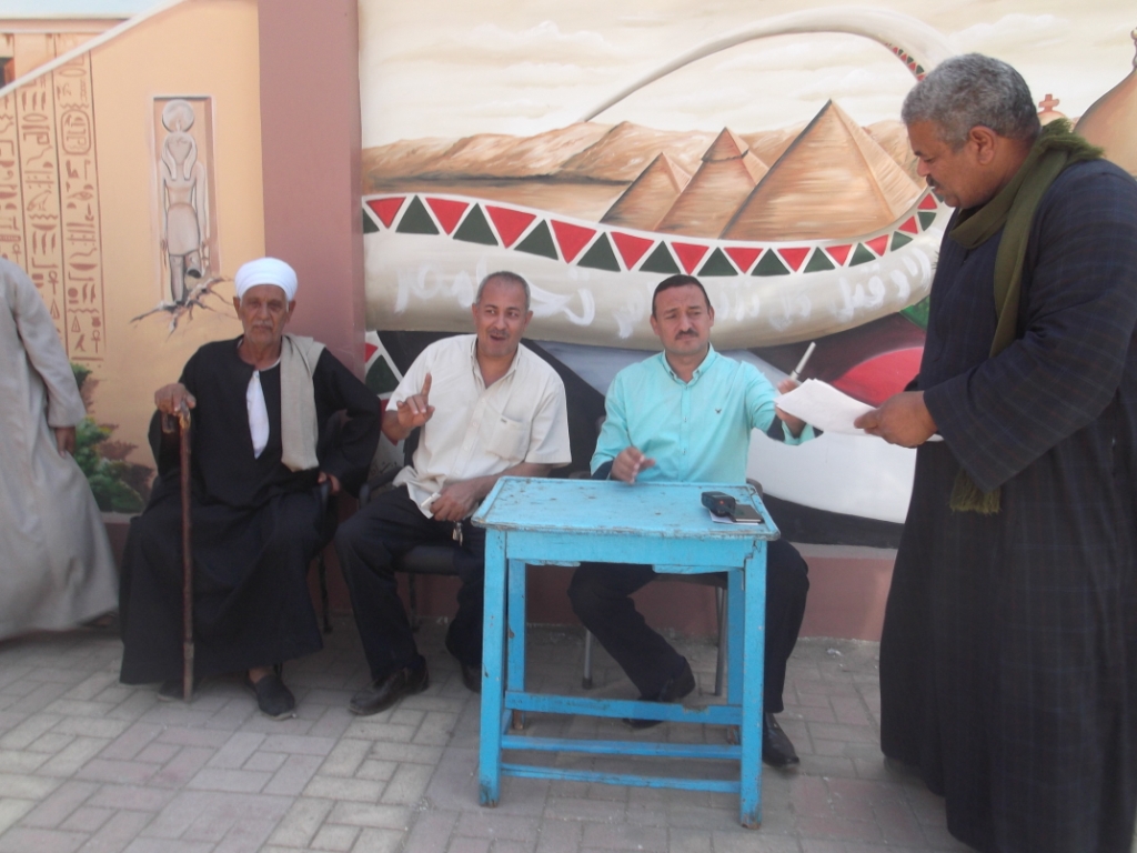 استكمال حصر وجمع بيانات مركبات التوك توك