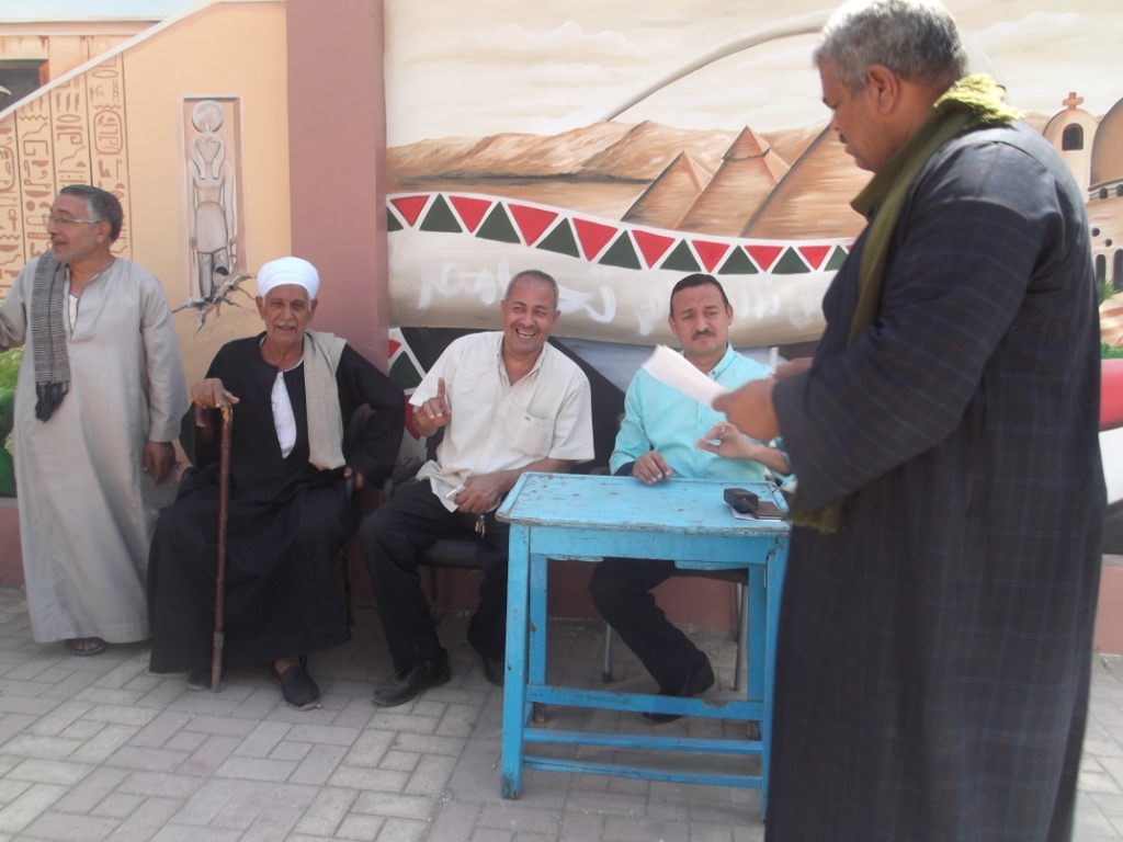 استكمال حصر وجمع بيانات مركبات التوك توك