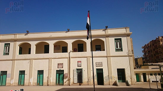 مدرسة العقاد اقدم مدارس محافظة اسوان