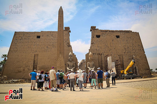 السياحه-فى-معبد-الاقصر-كريم-عبد-العزيز--18-3-2017-(22)