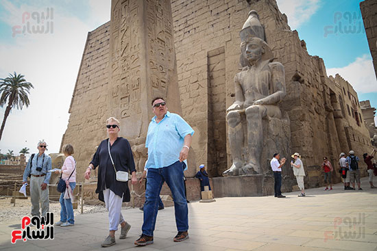 السياحه-فى-معبد-الاقصر-كريم-عبد-العزيز--18-3-2017-(1)