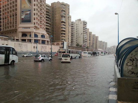 غرق-الاسكندرية--من-الامطار