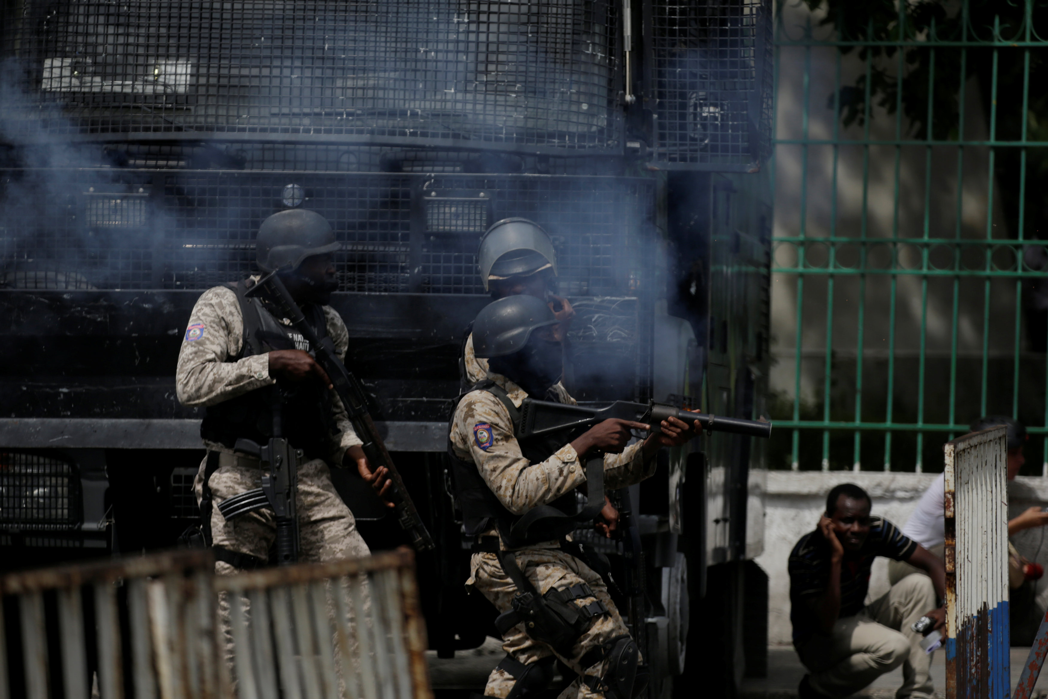 اشتباكات عنيفة بين شرطة هايتى ومحتجين ضد الحكومة