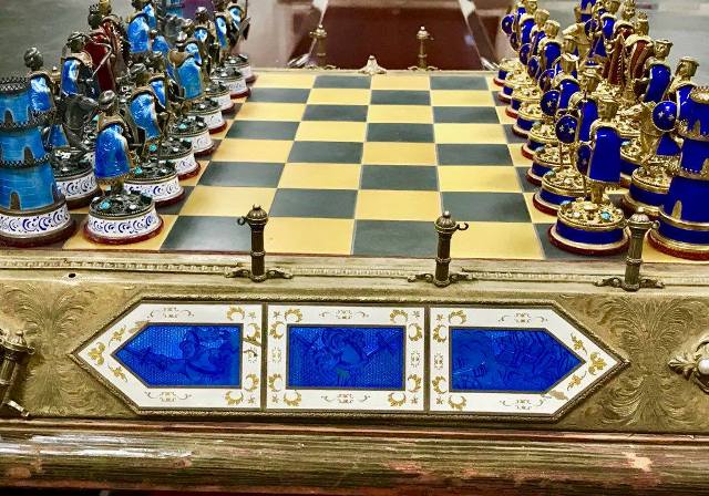 لعبة الشطرنج الأثرية