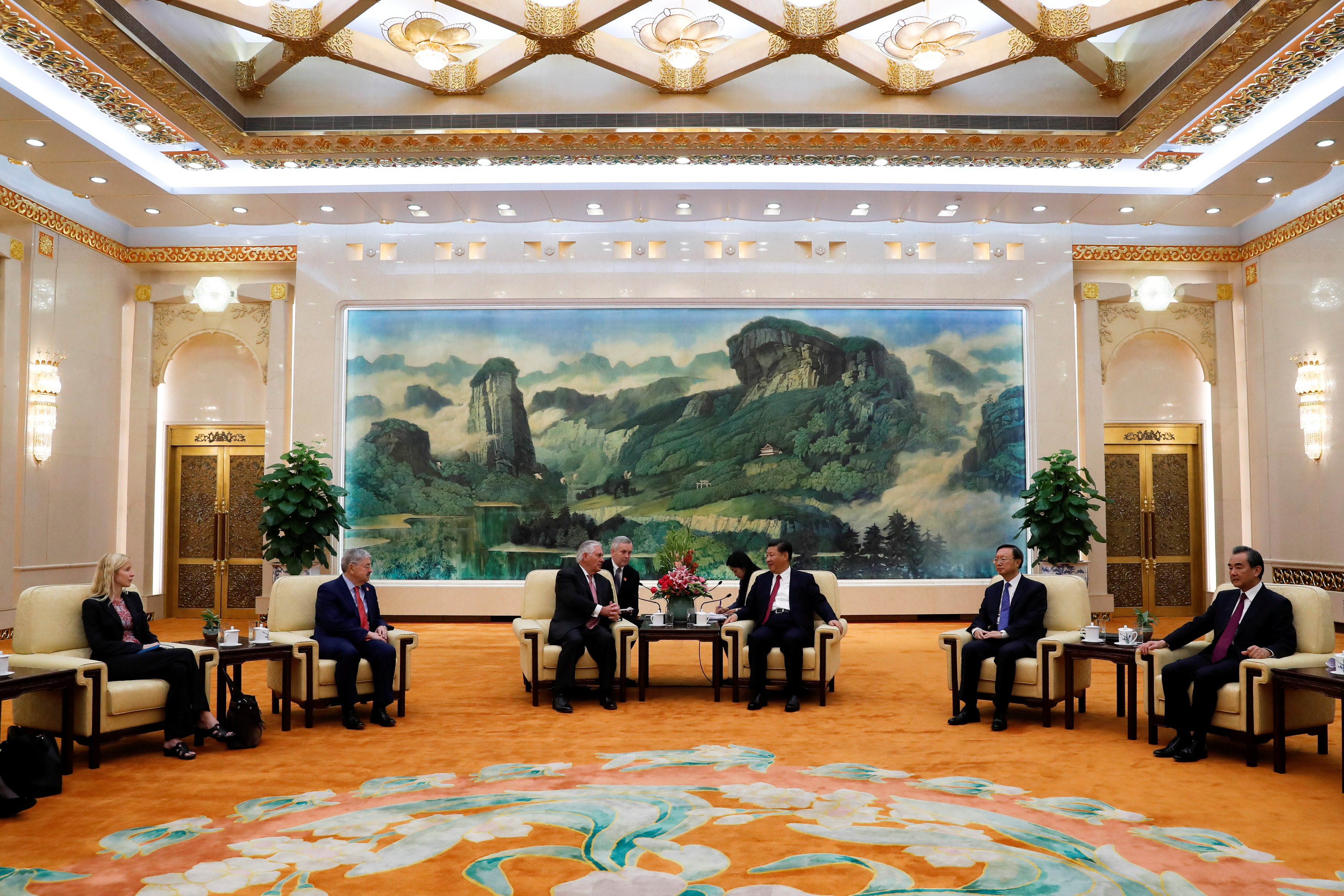 لقاء بين ريكس تيلرسون وشى جين بينج فى بكين