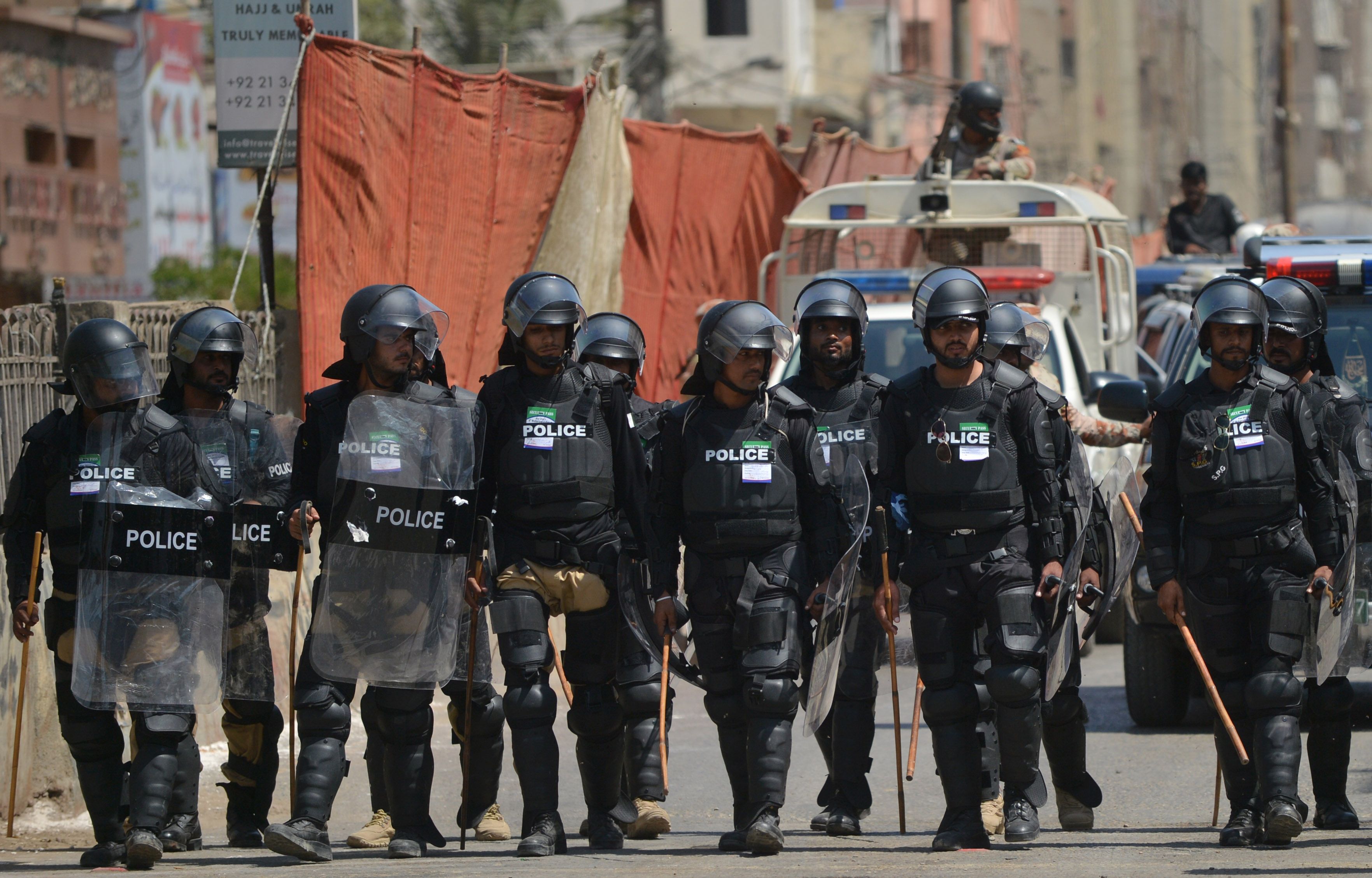 تواجد قوات الشرطة الباكستانية