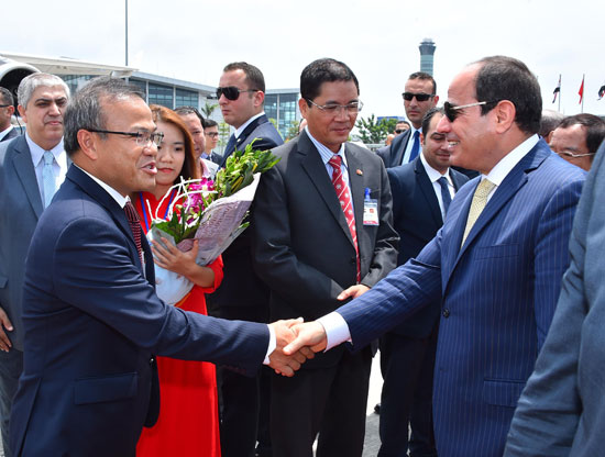 السيد الرئيس يلتقى رئيس الوزراء الفيتنامى‎ (2)
