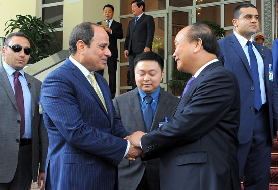 السيد الرئيس يلتقى رئيس الوزراء الفيتنامى‎ (5)