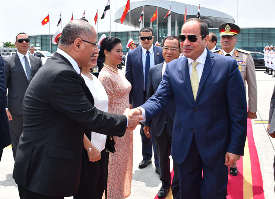 السيد الرئيس يلتقى رئيس الوزراء الفيتنامى‎ (3)