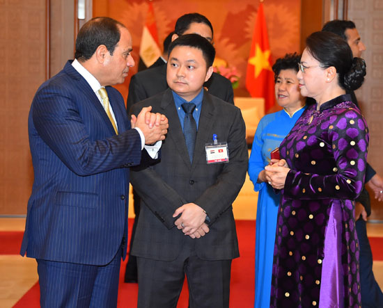 السيد الرئيس يلتقى رئيسة الجمعية الوطنية الفيتنامية‎ (7)