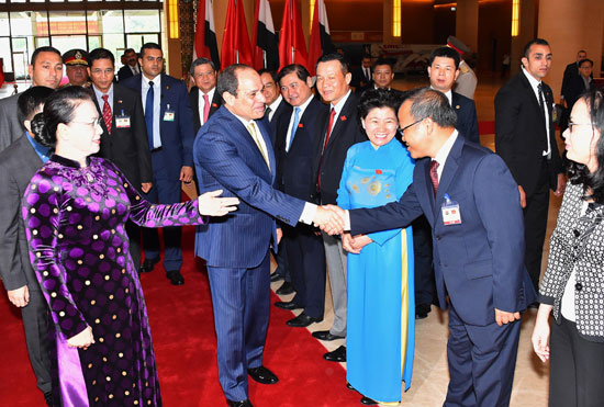 السيد الرئيس يلتقى رئيسة الجمعية الوطنية الفيتنامية‎ (2)