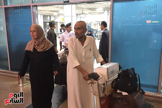 حجاج غزة يغادرون مطار القاهرة (17)