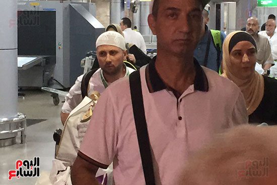 حجاج غزة يغادرون مطار القاهرة (35)