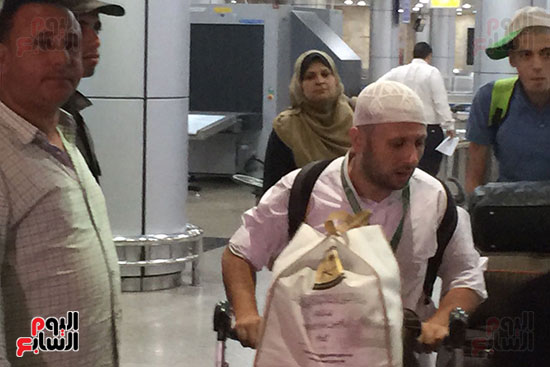 حجاج غزة يغادرون مطار القاهرة (9)
