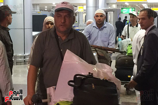 حجاج غزة يغادرون مطار القاهرة (34)