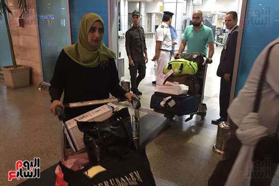 حجاج غزة يغادرون مطار القاهرة (27)