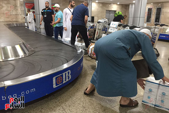 حجاج غزة يغادرون مطار القاهرة (33)