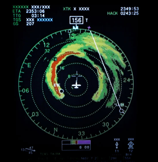 الرادارات الأمريكية ترصد عين إعصار إرما