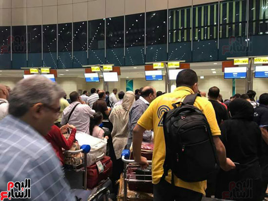 تكدس-المسافرين-على-الخطوط-السعودية-بمطار-القاهرة-(3)