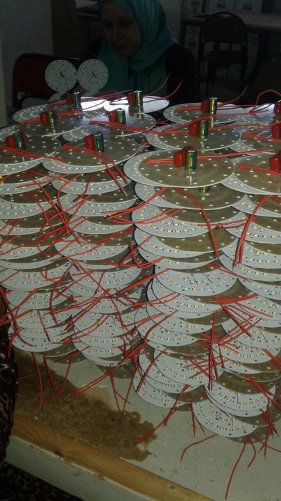  مباحث الغربية تضبط مصنعا لغش وتصنيع لمبات الليد بطنطا (3)